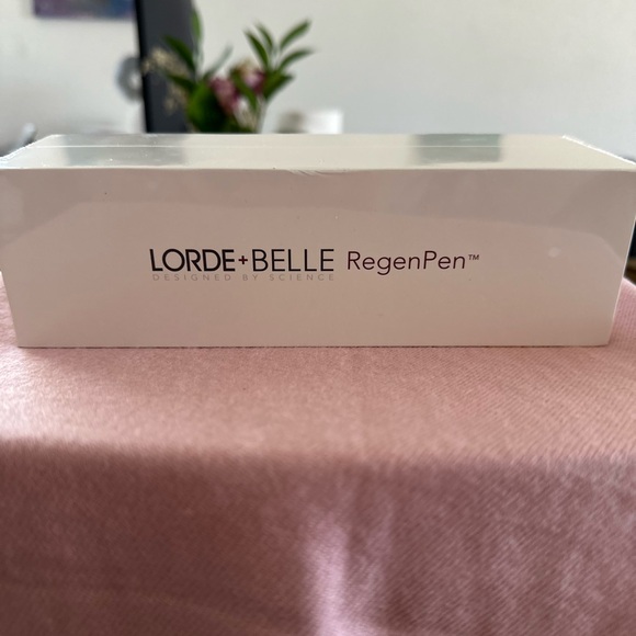 Lorde + Belle RegenPen